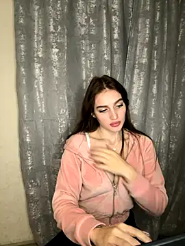 SabinaToffyy online show from November 22, 2025, 5:34 pm