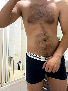 Snapshot of metro-2034 chatting on November 21, 2025, 12:43 am metro-2034 online show from November 21, 2025, 12:43 am