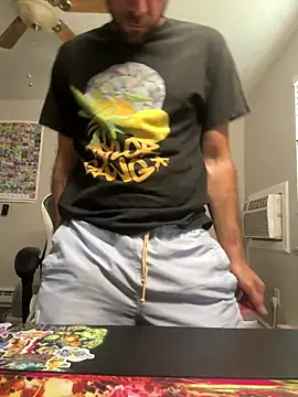Snapshot of strippingmale1 chatting on July 9, 2026, 5:17 pm strippingmale1 online show from July 9, 2026, 5:17 pm