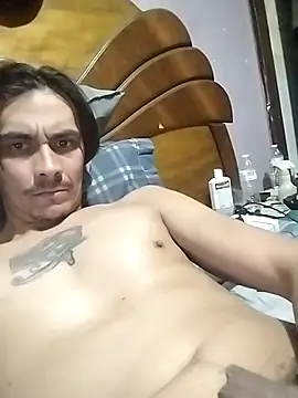 dejavujade online show from November 28, 2025, 2:47 am