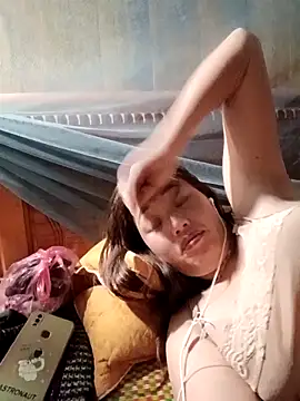 Jelly-squirt online show from February 20, 2026, 11:05 pm