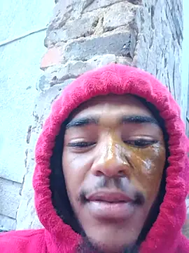 Eezxxx online show from December 21, 2025, 4:58 pm