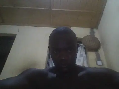 Snapshot of UsTwo_ chatting on November 22, 2025, 7:13 pm UsTwo online show from November 22, 2025, 7:13 pm