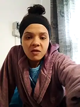 Snapshot of Cadence28 chatting on November 28, 2025, 7:11 am Cadence28 online show from November 28, 2025, 7:11 am