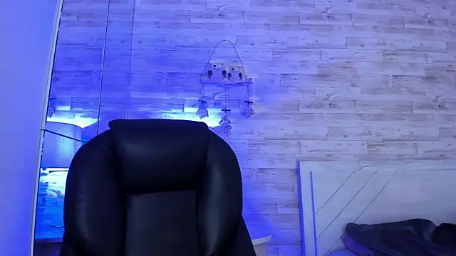 Snapshot of Emir_Ozan_ chatting on January 7, 2026, 11:34 am Emir Ozan online show from January 7, 2026, 11:34 am