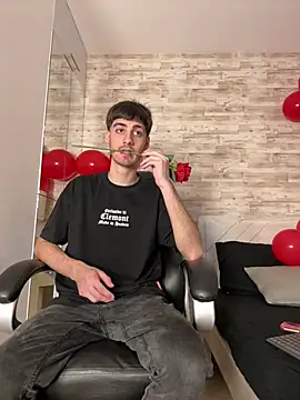 Emir Ozan  online show from February 13, 2026, 7:21 pm