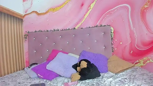 Snapshot of Ares_infernal chatting on November 28, 2025, 2:58 am Ares infernal online show from November 28, 2025, 2:58 am