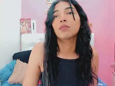 xwetdreamsx online show from March 23, 2026, 7:51 pm