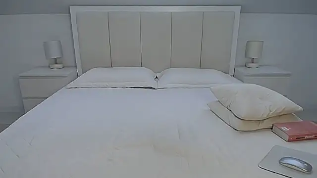 Milena29 online show from March 16, 2026, 5:35 am