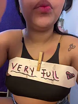 Snapshot of Brunette_Dirty_0limits chatting on December 14, 2025, 8:46 pm Brunette Dirty 0limits online show from December 14, 2025, 8:46 pm