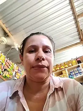 MIA-LARIOS online show from June 30, 2026, 3:13 pm