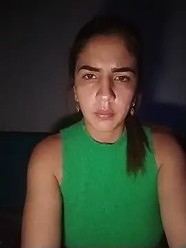 Monitaxhot online show from May 20, 2026, 2:07 am
