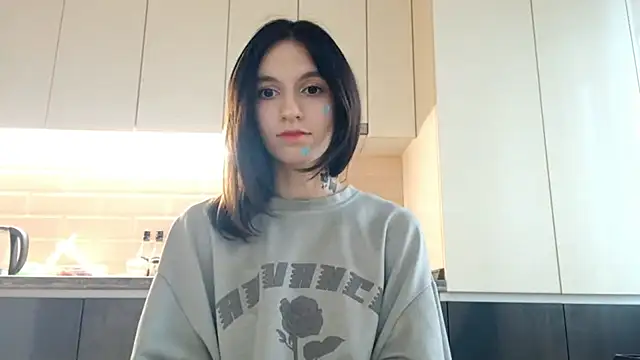 Snapshot of KennaElse chatting on November 21, 2025, 10:25 am KennaElse online show from November 21, 2025, 10:25 am