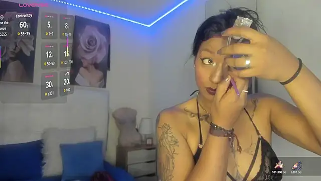 Snapshot of SamathaMay chatting on May 22, 2026, 1:39 pm SamathaMay online show from May 22, 2026, 1:39 pm