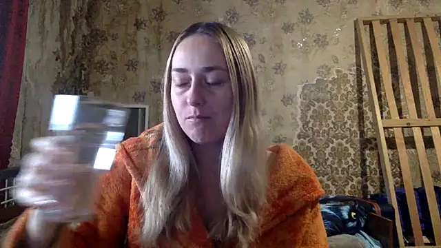 Vassila69 online show from December 18, 2025, 7:25 am