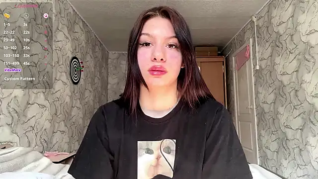 Phantom Gallactic online show from April 12, 2026, 7:13 am