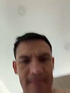 DARAyala online show from November 21, 2025, 4:16 pm