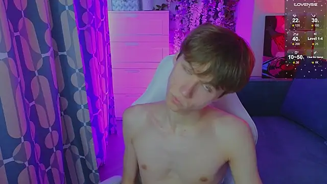 cuMte boy online show from June 6, 2026, 1:32 am