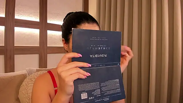 SarhaVega online show from February 17, 2026, 12:23 pm