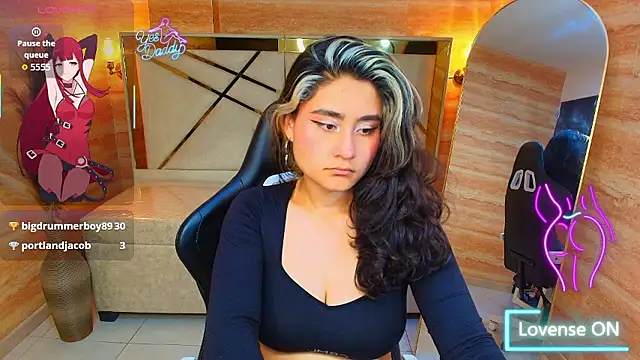 Snapshot of sofi_r_ chatting on January 14, 2026, 12:38 am sofi r online show from January 14, 2026, 12:38 am