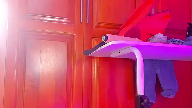 ValeryTs1 online show from November 24, 2025, 6:40 pm