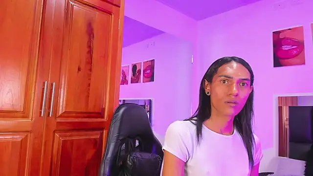 ValeryTs1 online show from March 12, 2026, 6:14 pm