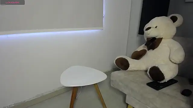 Snapshot of sansa_stark_love chatting on January 10, 2026, 9:30 pm sansa stark love online show from January 10, 2026, 9:30 pm