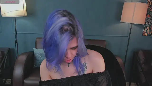 LiraBelle online show from March 24, 2026, 3:11 am