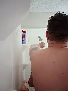 mr girthyandsweetcheeks online show from February 27, 2026, 5:40 am