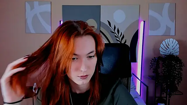 SierraHarper online show from December 1, 2025, 7:35 am