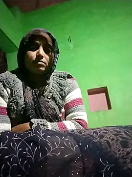 Snapshot of Pooja_hote chatting on November 29, 2025, 4:10 pm Pooja hote online show from November 29, 2025, 4:10 pm