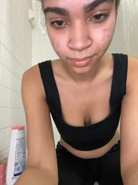 Kiki hammyy online show from March 5, 2026, 1:12 am