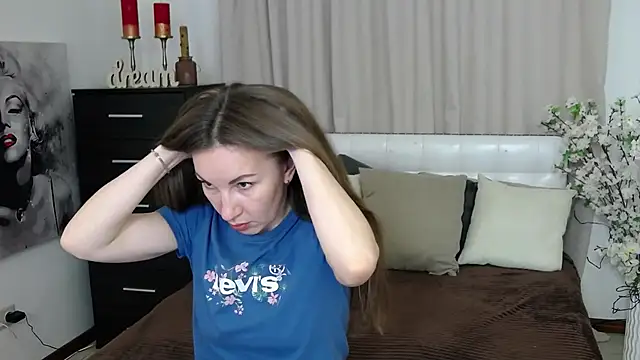 Brandy Gem online show from March 29, 2026, 1:33 pm