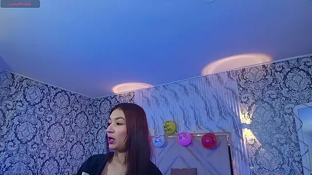 Snapshot of MIKU_TAY1 chatting on February 19, 2026, 7:21 pm MIKU TAY1 online show from February 19, 2026, 7:21 pm