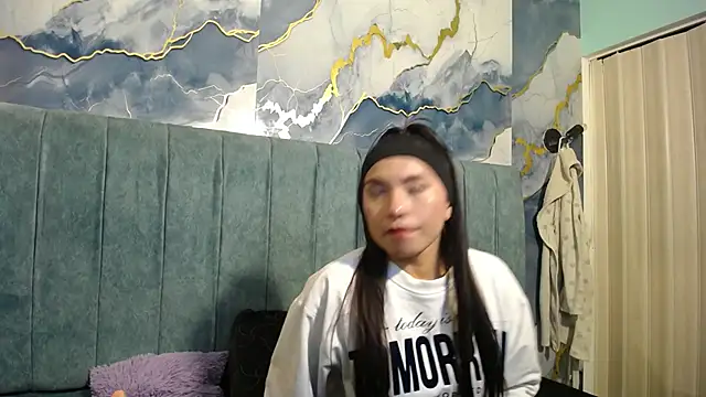 Cloe16  online show from November 25, 2025, 3:17 am