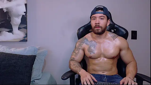 owen seth1 online show from June 1, 2026, 10:22 pm