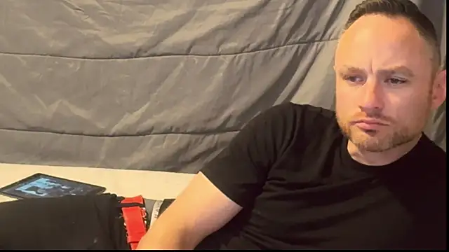 famous1tad online show from April 14, 2026, 10:16 pm