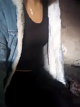 Snapshot of beba1100 chatting on November 27, 2025, 1:18 am beba1100 online show from November 27, 2025, 1:18 am