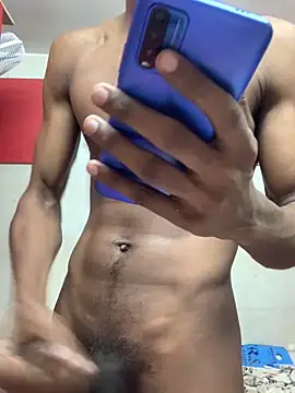 akgymnastic77Z online show from May 27, 2026, 5:32 pm