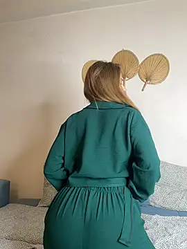 Snapshot of 69_Degrees_of_Love chatting on February 3, 2026, 10:37 pm 69 Degrees of Love online show from February 3, 2026, 10:37 pm