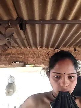 Babita Gori online show from February 15, 2026, 5:37 am