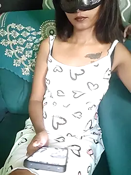 Snapshot of Ammu_Kutty143 chatting on April 29, 2026, 5:17 pm Ammu Kutty143 online show from April 29, 2026, 5:17 pm