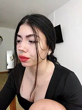 ArgentinaShani online show from May 7, 2026, 1:55 am