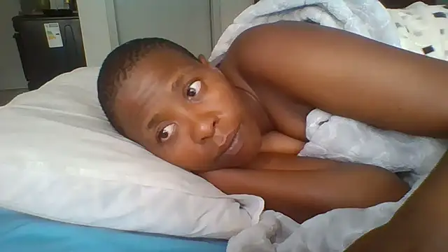 SexyCurves9 online show from March 31, 2026, 7:53 am