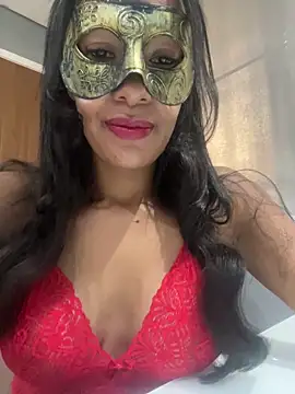 Snapshot of LunnaMaska chatting on March 25, 2026, 11:27 am LunnaMaska online show from March 25, 2026, 11:27 am