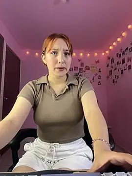 Davne  online show from February 18, 2026, 1:45 am