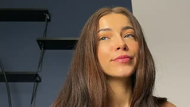 LianixLoverx online show from February 2, 2026, 9:24 pm