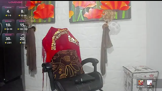 Snapshot of Miss_clarepocahose chatting on May 25, 2026, 11:44 pm Miss clarepocahose online show from May 25, 2026, 11:44 pm