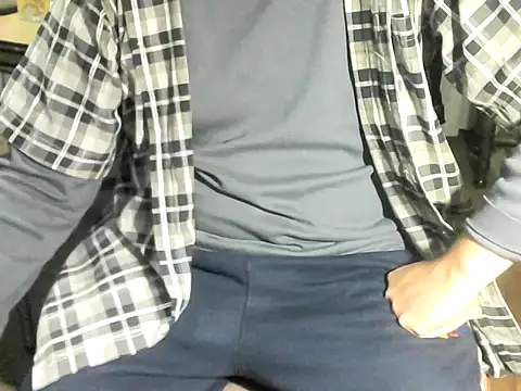 OreCam online show from April 9, 2026, 11:10 pm