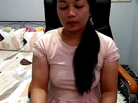 AsianB00bGoddess online show from May 12, 2026, 3:58 am
